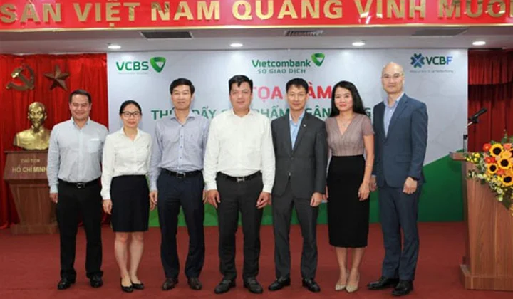 Tọa đàm “Thúc đẩy sản phẩm ngân hàng đầu tư tại Vietcombank Sở giao dịch”