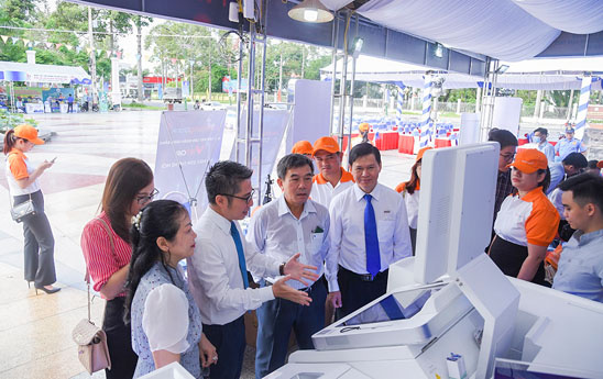 Sức hút của máy STM KienlongBank tại Triển lãm sản phẩm khởi nghiệp đổi mới sáng tạo