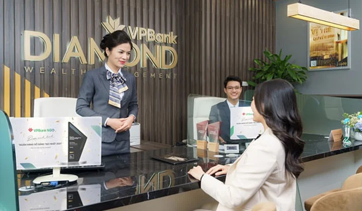 VPBank trao đổi trực tuyến với các cổ đông và nhà đầu tư