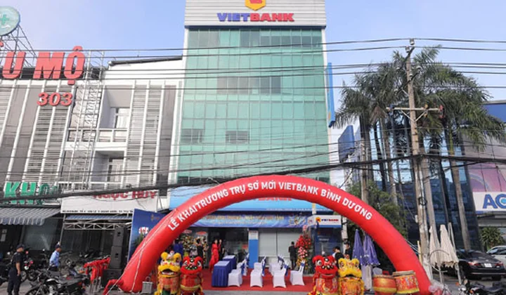 Vietbank Bình Dương khai trương trụ sở mới