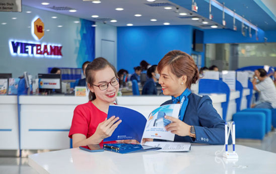 Vietbank ưu đãi lãi suất cao cùng nhiều quà tặng cho khách hàng gửi tiết kiệm