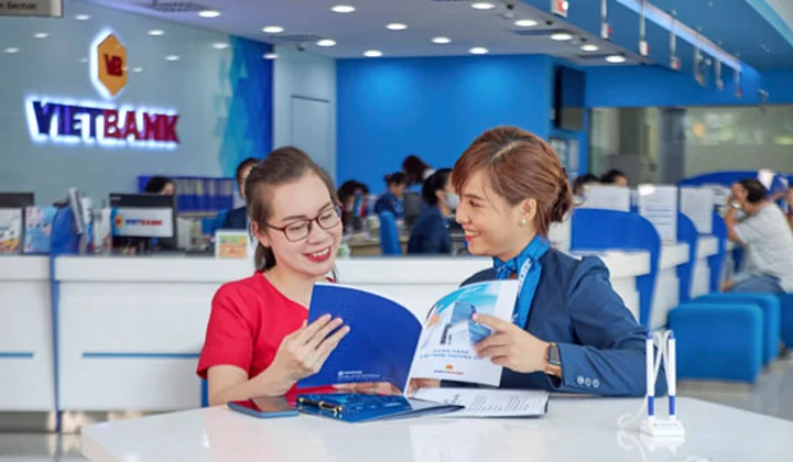 Vietbank ưu đãi lãi suất cao cùng nhiều quà tặng cho khách hàng gửi tiết kiệm
