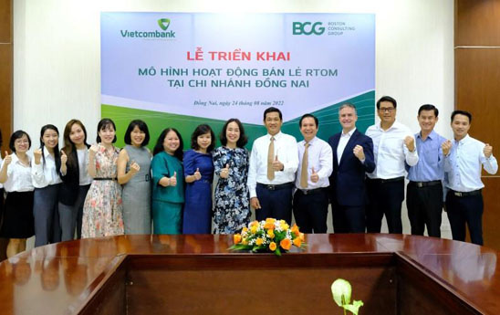 Vietcombank Đồng Nai triển khai mô hình hoạt động bán lẻ RTOM