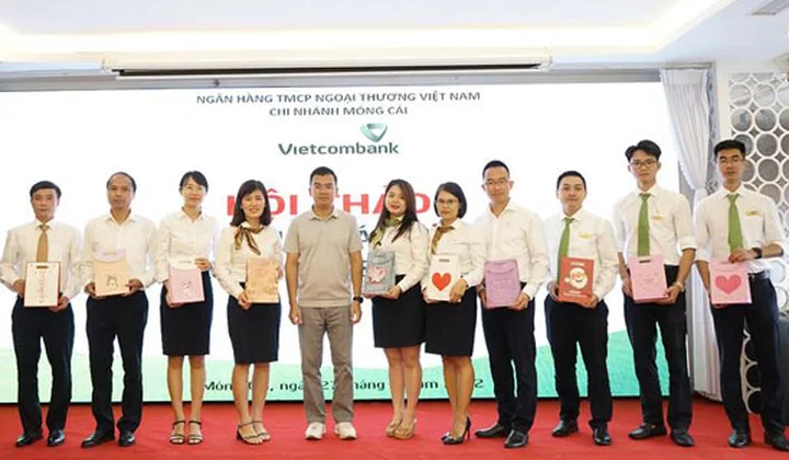 Vietcombank Móng Cái tổ chức Hội thảo “tự đánh giá rủi ro và các chốt kiểm soát RCSA năm 2022”