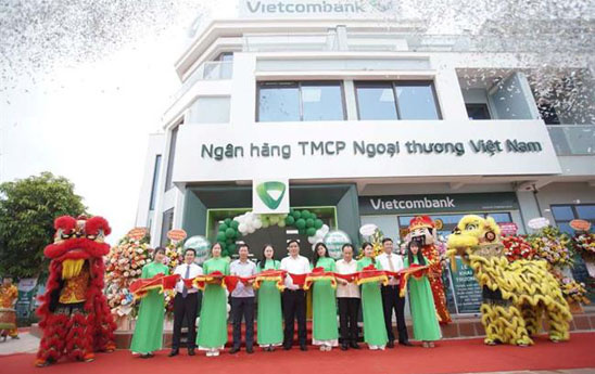 Vietcombank Phú Thọ khai trương Phòng giao dịch Thị xã Phú Thọ