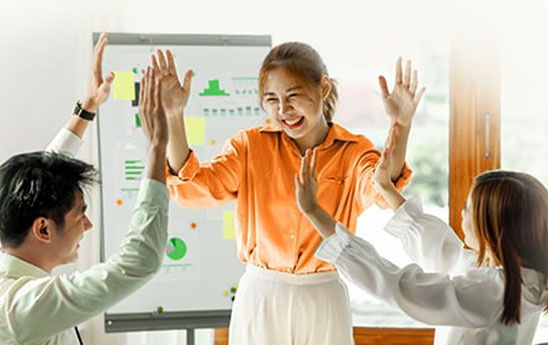 Vietcombank ưu đãi khách hàng mua bảo hiểm nhân thọ FWD