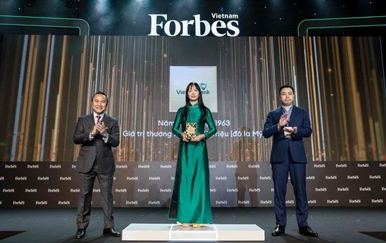 Vietcombank dẫn đầu top 25 thương hiệu do Forbes Việt Nam bình chọn