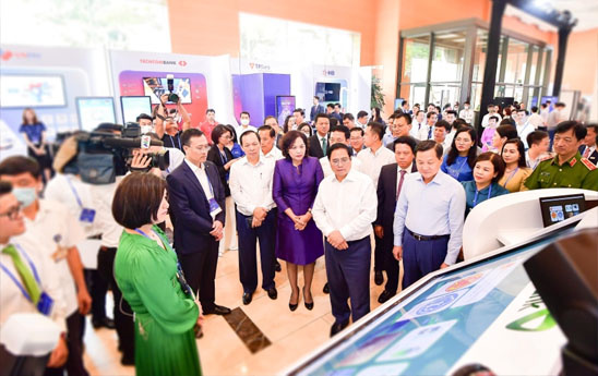 Vietcombank đồng hành cùng sự kiện "Ngày chuyển đổi số Ngành Ngân hàng”