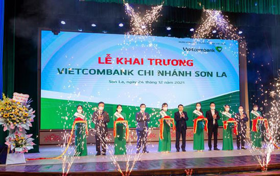 Vietcombank khai trương Chi nhánh Sơn La