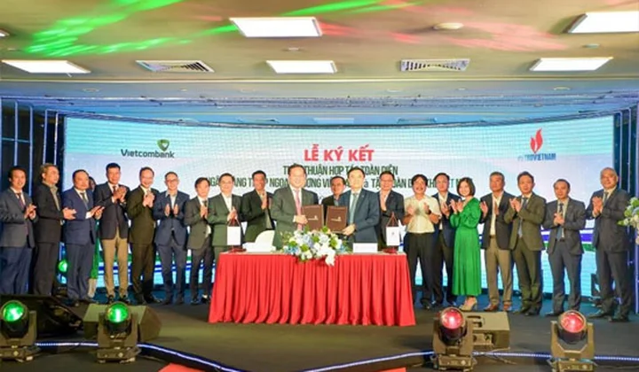Vietcombank ký thỏa thuận hợp tác toàn diện với Petrovietnam