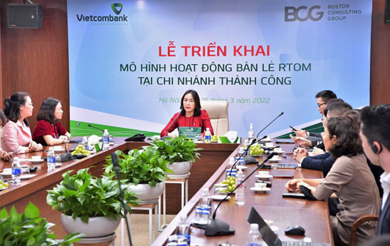 Vietcombank triển khai Chuyển đổi mô hình hoạt động bán lẻ RTOM tại ba chi nhánh