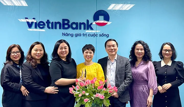 VietinBank nhận giải thưởng của ngân hàng Wells Fargo (Mỹ)