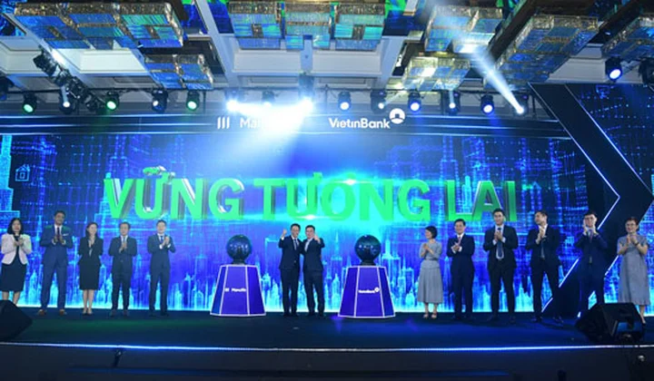 VietinBank và Manulife Việt Nam triển khai thỏa thuận hợp tác độc quyền