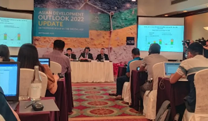 ADB giữ nguyên triển vọng kinh tế Việt Nam tăng trưởng GDP ở mức 6,5% trong năm 2022