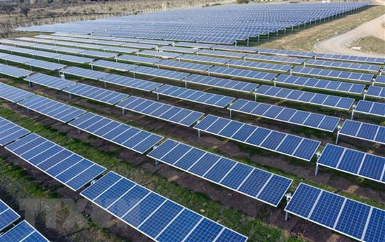 AfDB thúc đẩy sáng kiến biến sa mạc thành năng lượng thắp sáng Sahel