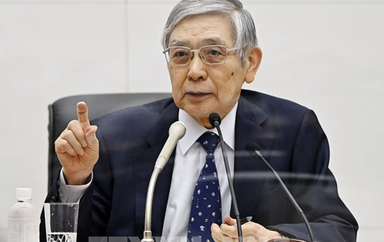 BOJ cam kết duy trì lãi suất siêu thấp