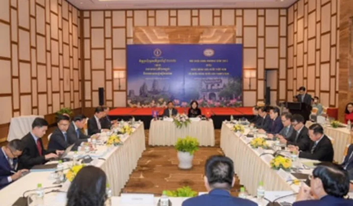 Đối thoại cấp cao giữa Thống đốc NHNN Việt Nam và Thống đốc NHQG Campuchia với các NHTM Việt Nam tại Campuchia