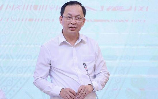 Giảm lãi suất đồng hành, chia sẻ cùng người dân, doanh nghiệp