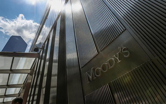 Moody’s hạ triển vọng hệ thống ngân hàng Mỹ từ ổn định xuống tiêu cực