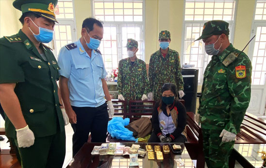 Nếu không sớm sửa Nghị định 24 có thể dẫn đến buôn lậu vàng, đô la “đen”