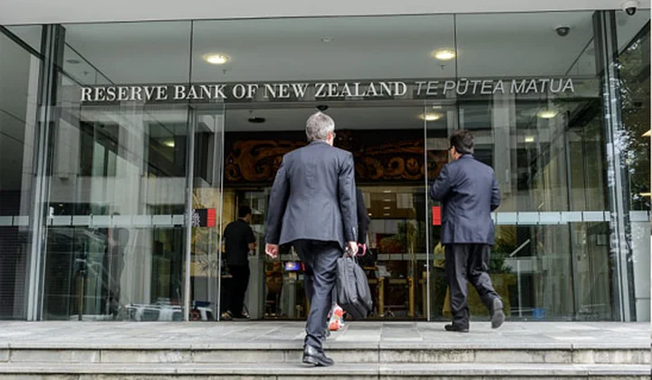 New Zealand tiếp tục tăng lãi suất, phát tín hiệu sẽ không thắt chặt thêm