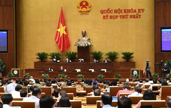 Quốc hội quyết nghị chỉ tiêu tăng trưởng giai đoạn 2021-2025 ở mức 6,5-7%