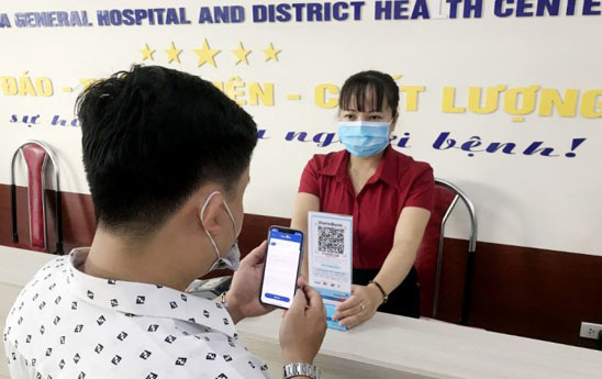 Đẩy mạnh chuyển đổi số, thanh toán không dùng tiền mặt trong các trường học, bệnh viện