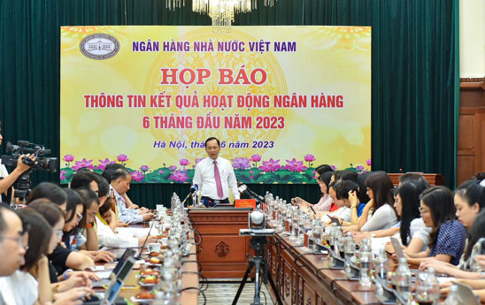 Chủ động, linh hoạt điều hành chính sách tiền tệ hỗ trợ doanh nghiệp