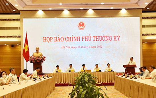 NHNN đặt mục tiêu tăng trưởng tín dụng năm 2022 là 14%