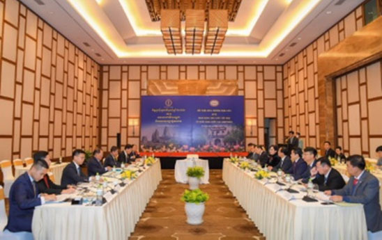 Ngân hàng Nhà nước Việt Nam và Ngân hàng Quốc gia Campuchia tăng cường hợp tác, chia sẻ kinh nghiệm