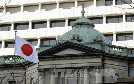 BoJ nâng dự báo lạm phát nhưng giữ nguyên chính sách tiền tệ
