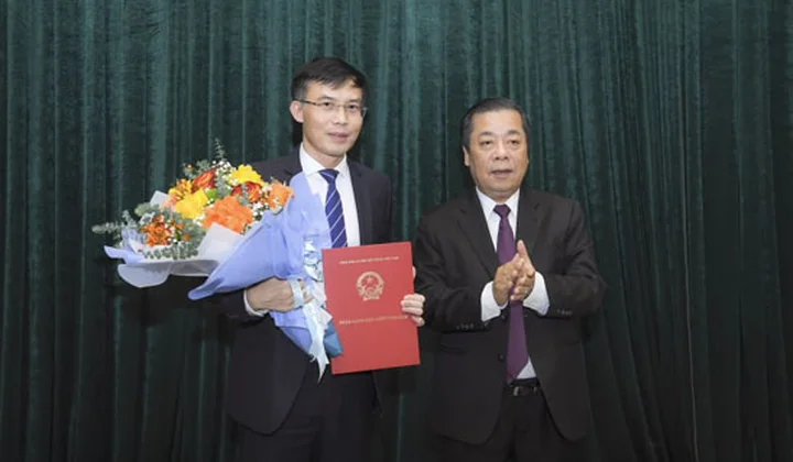 Ông Lê Việt Hùng giữ chức vụ Phó Vụ trưởng Vụ Tổ chức cán bộ, Ngân hàng Nhà nước