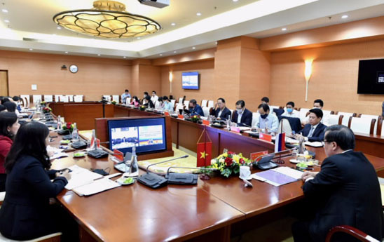 Phó Thống đốc Nguyễn Kim Anh đồng chủ trì Kỳ họp lần thứ 19 của Tổ công tác Việt - Nga về hợp tác ngân hàng