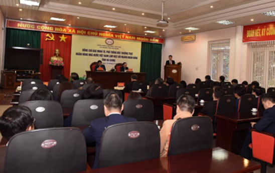 Phó Thống đốc thường trực Đào Minh Tú làm việc với hệ thống Ngân hàng trên địa bàn tỉnh Hà Giang