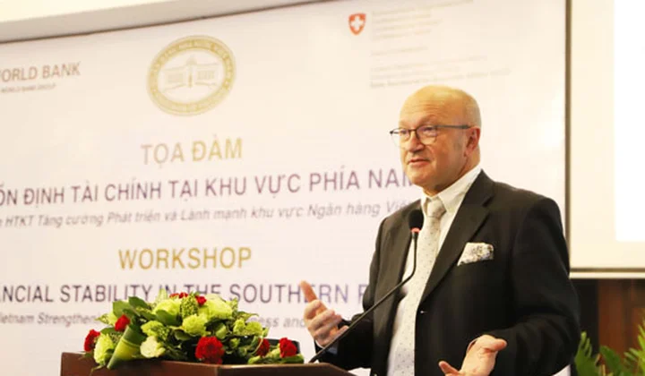 Tọa đàm ổn định tài chính tại khu vực phía Nam