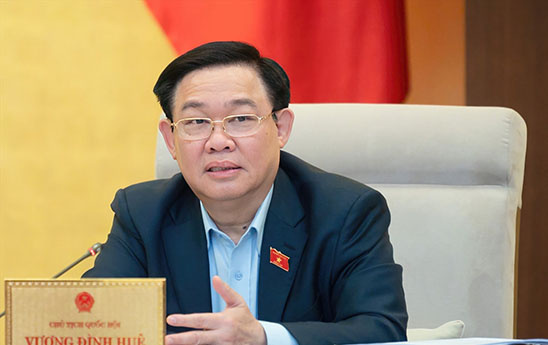 Chủ tịch Quốc hội Vương Đình Huệ: “Sửa Luật Các tổ chức tín dụng song hành với sửa luật Bảo hiểm tiền gửi”