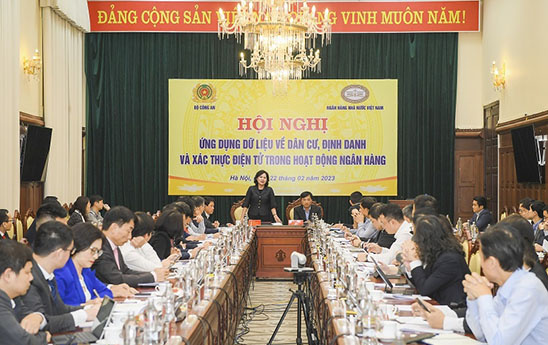 Thúc đẩy ứng dụng dữ liệu về dân cư trong hoạt động ngân hàng