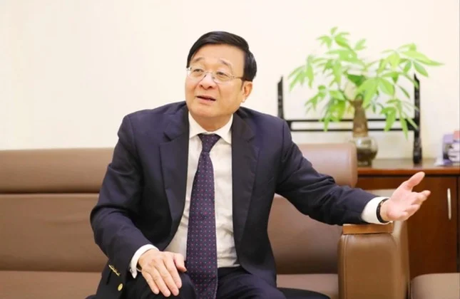 Lãi suất ngân hàng 'nhảy múa': Tuýt còi, hãm phanh lãi suất huy động