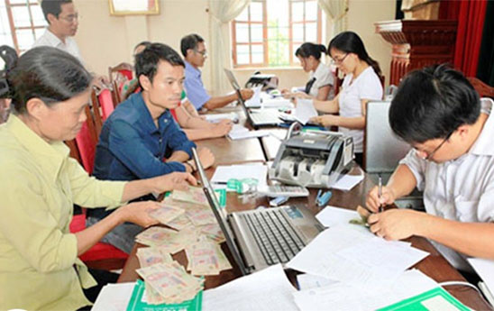 Ban hành nghị định riêng hỗ trợ 2% lãi suất tại Ngân hàng Chính sách xã hội