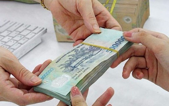 Công chức ngân hàng sẽ có 2 lần thay đổi lương trong năm 2023