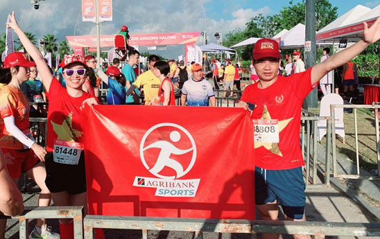 Agribank đồng hành cùng Giải chạy VnExpress Marathon Amazing Hạ Long