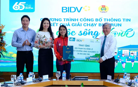 BIDV công bố kết quả và trao thưởng giải chạy BIDVRun - Cho cuộc sống xanh 2022