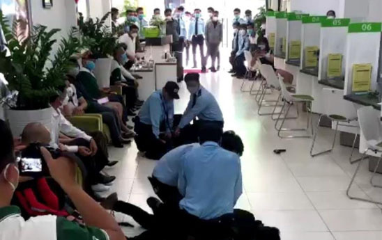 Vietcombank Bến Tre tổ chức diễn tập phòng chống cướp ngân hàng