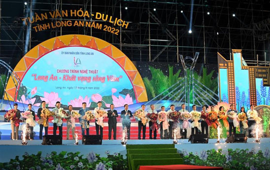Vietcombank Long An tài trợ Vàng cho sự kiện Tuần Văn hóa - Du lịch tỉnh Long An năm 2022