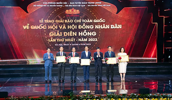 VietinBank đồng hành với Giải Báo chí Diên Hồng