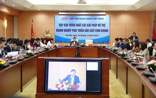 Hiệp hội Ngân hàng họp thống nhất giải pháp hỗ trợ doanh nghiệp phát triển sản xuất kinh doanh