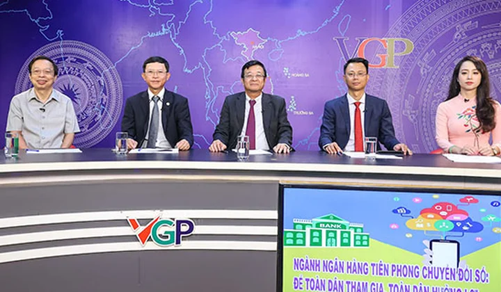 Ngân hàng chuyển đổi số mang nhiều lợi ích cho người dân
