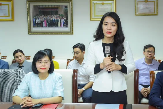 Đ/c Nguyễn Linh Phương phát biểu nhận nhiệm vụ mới