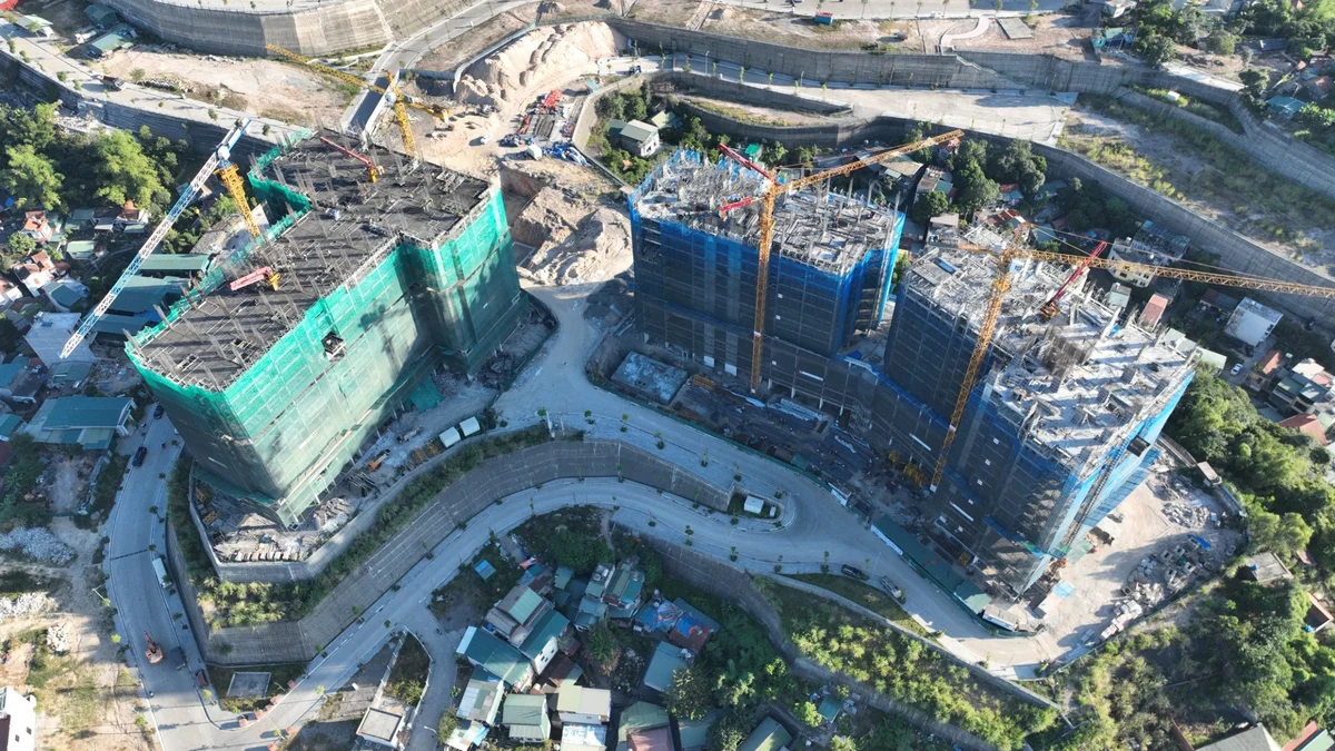 Dự án nhà ở xã hội Khu dân cư đồi Ngân hàng tại tỉnh Quảng Ninh triển khai từ nguồn cho vay của Agribank gồm 3 tòa nhà chung cư, với 986 căn hộ với tổng diện tích khoảng 67.802m2.