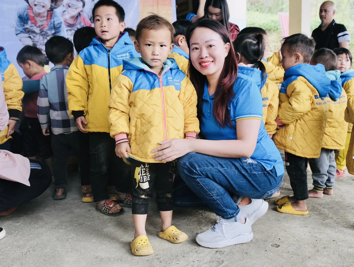 Không quên trách nhiệm với cộng đồng